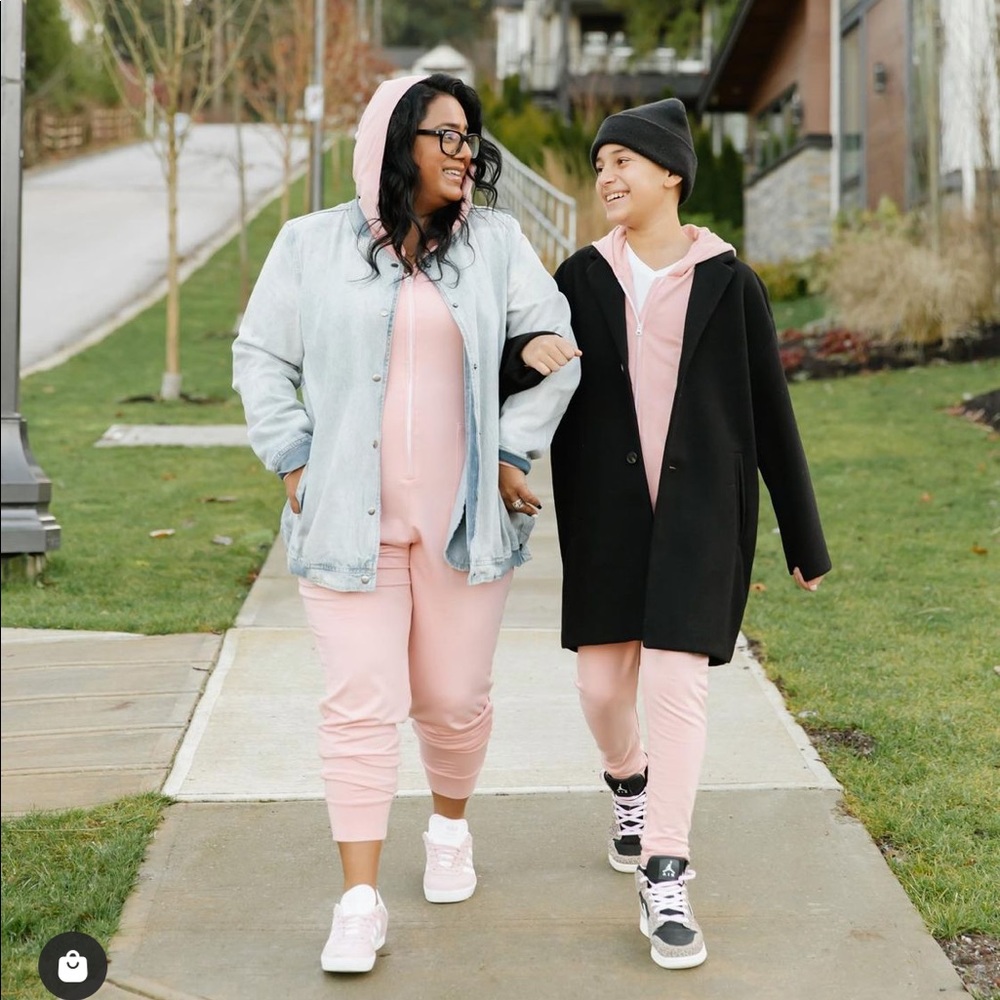 Smash + Tess Jilly Jogger Romper - Picture 6 of 8